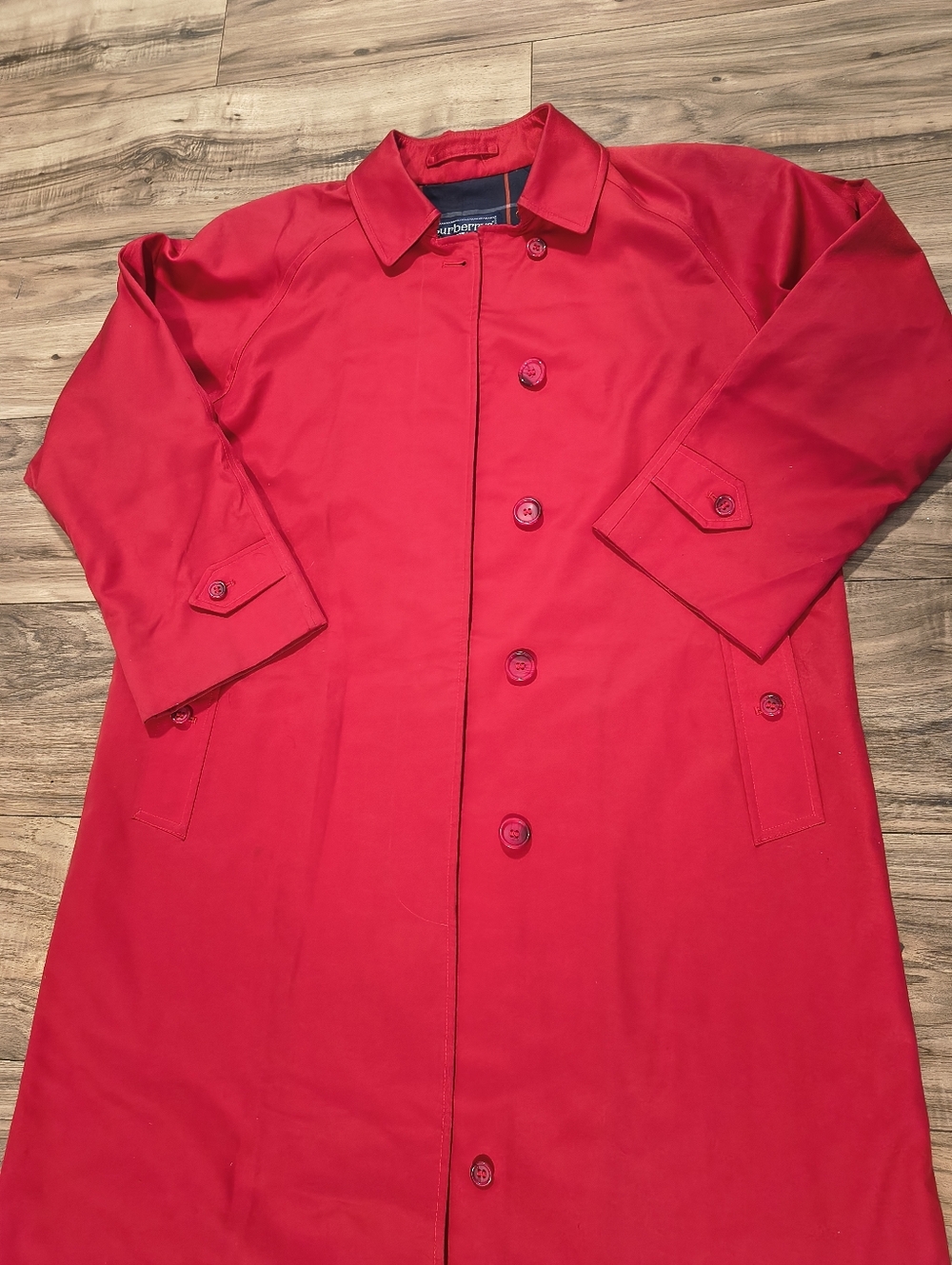 Burberry Red Trench Coat with Navy Plaid Lining - Picture 4 of 9